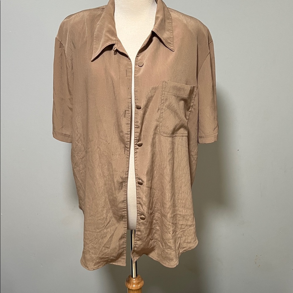 Tan Short Sleeve Button-Up Shirt